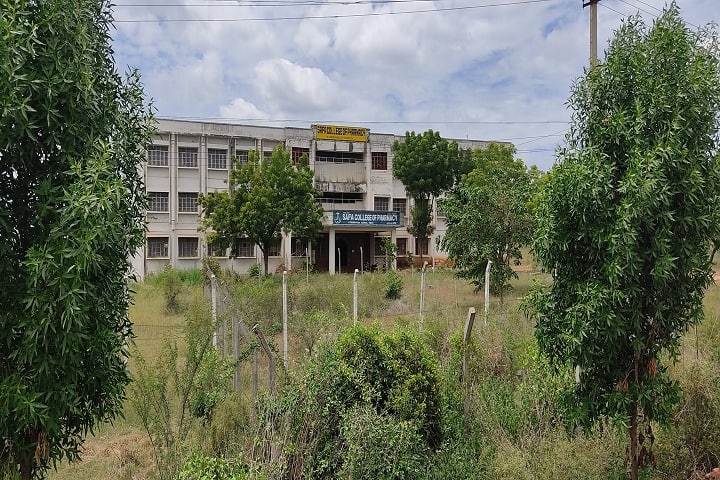Safa College of Pharmacy campus in B. Thandrapadu, Andhra Pradesh, India — photo 1