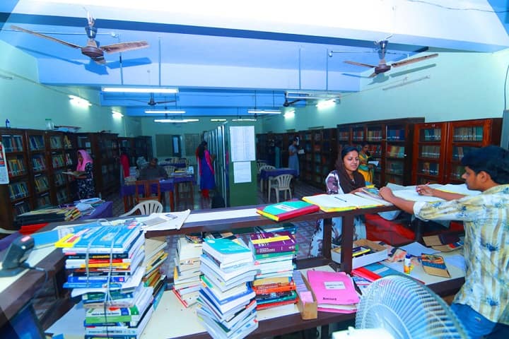 Sree Narayana College campus in Thiruvananthapuram, Kerala, India — photo 4