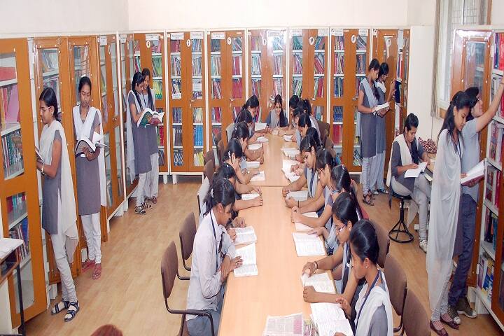 Shri Cloth Market Institute of Professional Studies campus in Indore, Madhya Pradesh, India — photo 5