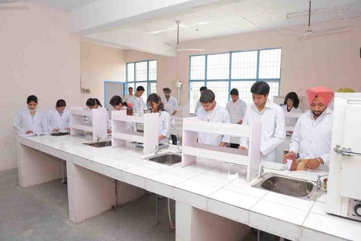 Sachdeva College of Pharmacy campus in Gharuan, Punjab, India — photo 4