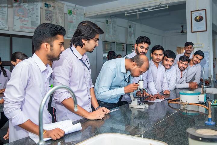 Shri Balaji Shikshan Prasarak Mandal's B Pharmacy College campus in Beed, Maharashtra, India — photo 6