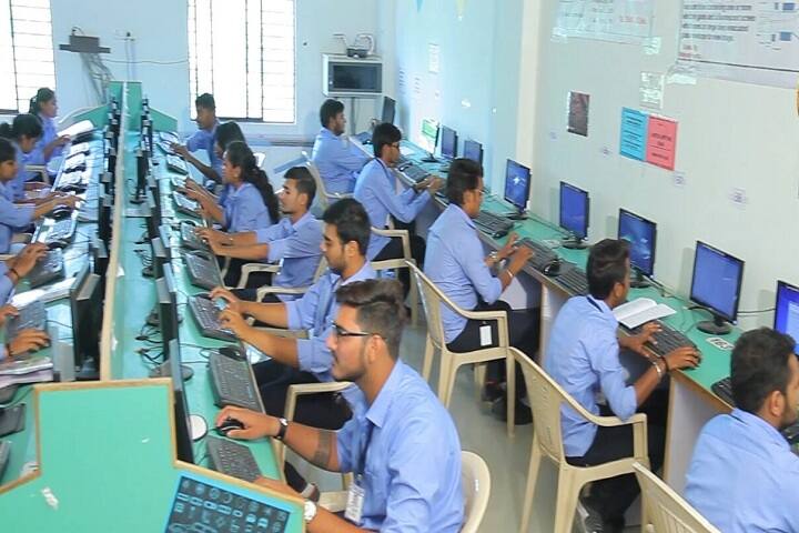 Vidhyadeep Institute of Business Administration campus in Surat, Gujarat, India — photo 3