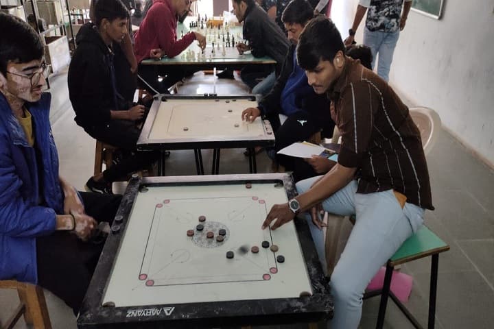Vidhyadeep Institute of Computer and Information Technology campus in Surat, Gujarat, India — photo 2
