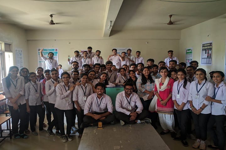 Vidhyadeep Institute of Computer and Information Technology campus in Surat, Gujarat, India — photo 5