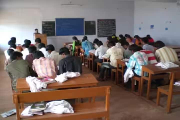 RRKS College of Pharmacy campus in Bidar, Karnataka, India — photo 4