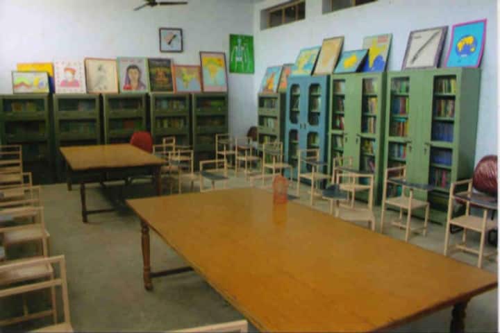 Trilok Singh TT College campus in Laxmangarh, Rajasthan, India — photo 3