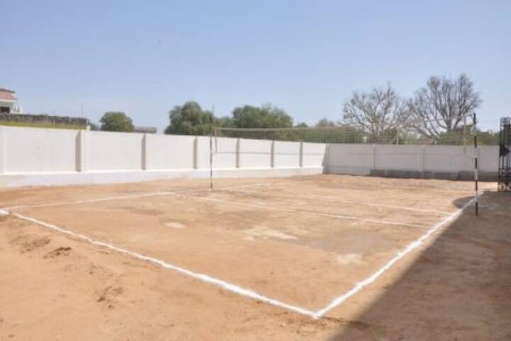 Varda College of Education campus in Neem Ka Thana, Rajasthan, India — photo 5