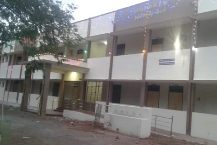 Alagappa Government Arts College campus in Karaikudi, Tamil Nadu, India — photo 2