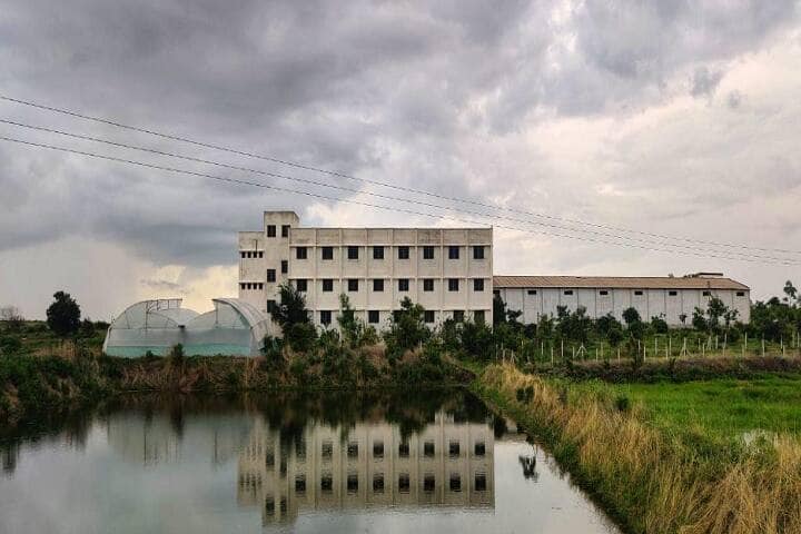 RP College of Pharmacy campus in Osmanabad, Maharashtra, India — photo 1