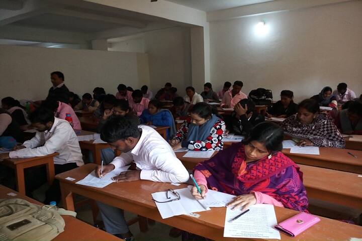 Rahat College of Education campus in Madhupur, Jharkhand, India — photo 3