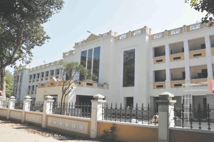 RV Teachers College campus in Bangalore, Karnataka, India — photo 1