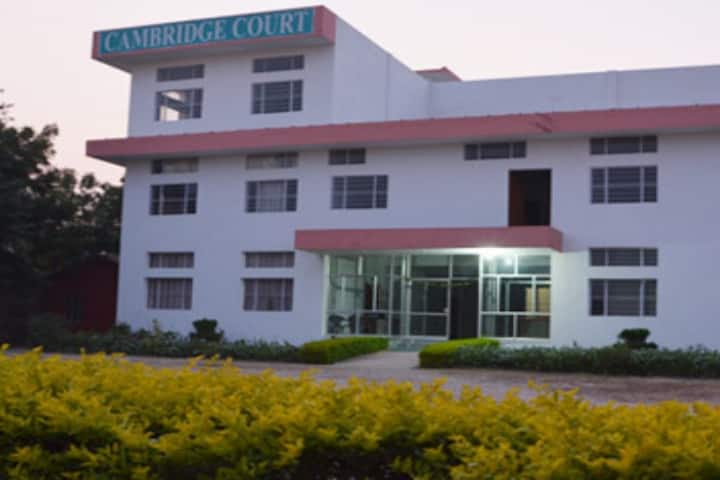 Cambridge Court College of Education campus in Jaipur, Rajasthan, India — photo 1
