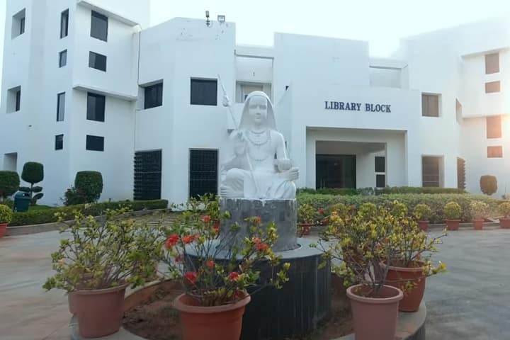 Amrita School of Engineering campus in Chennai, Tamil Nadu, India — photo 3