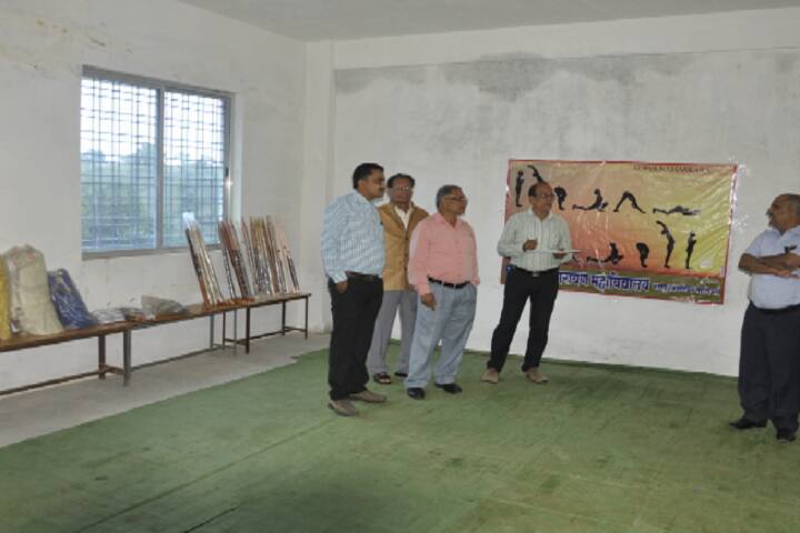 Veer Narayan Mahavidyalaya campus in Pipariya, Madhya Pradesh, India — photo 4