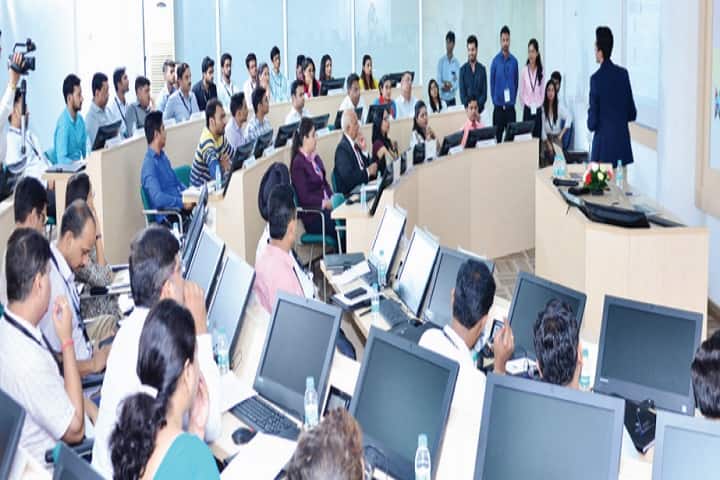 Lloyd Business School campus in Greater Noida, Uttar Pradesh, India — photo 4