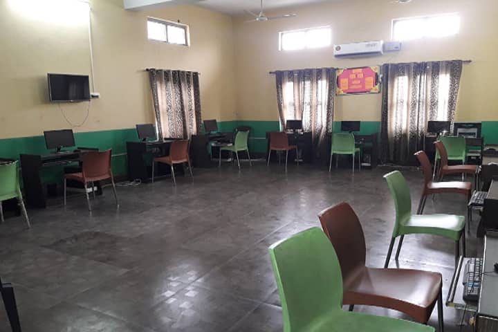 Pt Sita Ram Shastri B Ed Training College campus in Bhiwani, Haryana, India — photo 2