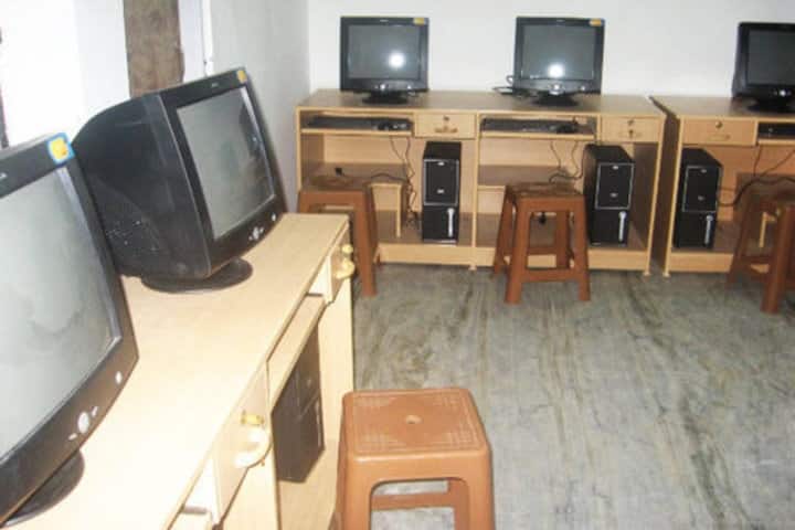 Jagriti Shikshak Prashikshan Mahavidyalaya campus in Jaipur, Rajasthan, India — photo 5