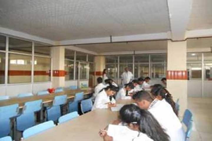 Kalka Dental College campus in Meerut, Uttar Pradesh, India — photo 6