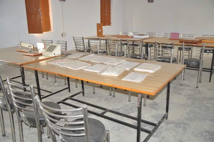 Parvati Girls Educational Institute campus in Gosainganj, Uttar Pradesh, India — photo 4