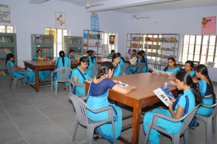 Mira Girls College campus in Jaipur, Rajasthan, India — photo 5