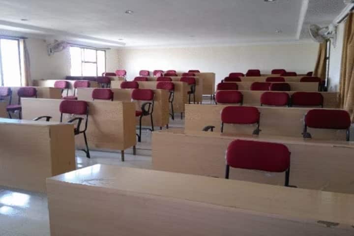 Prabhath College of Education campus in Nandyal, Andhra Pradesh, India — photo 2