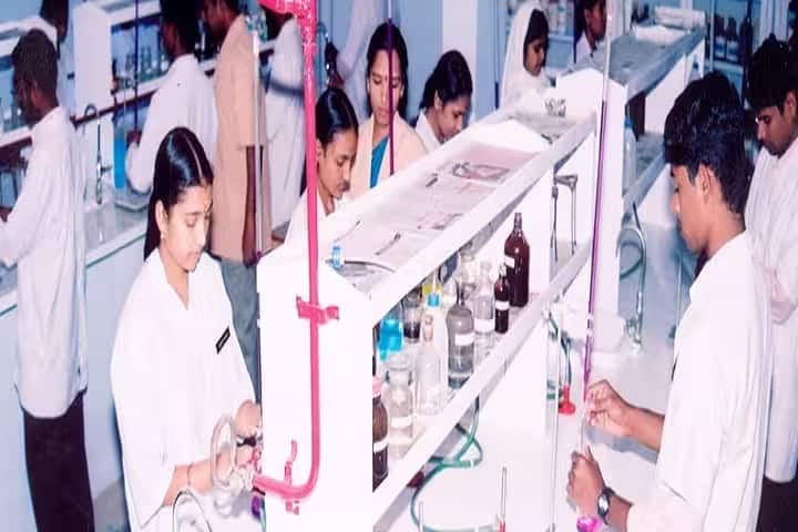 Royal College of Pharmacy and Paramedical Sciences campus in Coimbatore, Tamil Nadu, India — photo 4