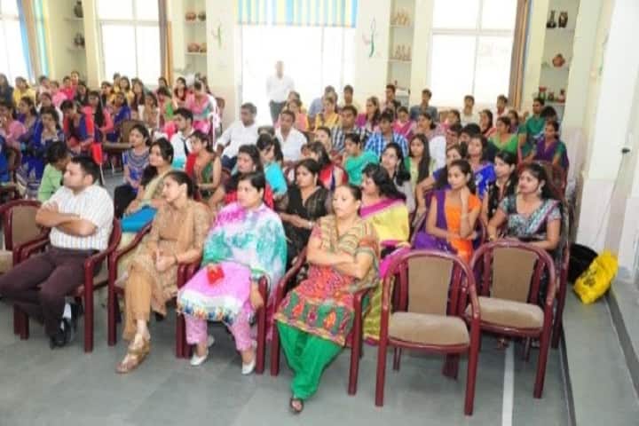 Navyug College for Education campus in Sonipat, Haryana, India — photo 2