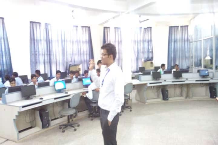 Nagaji Institute of Teachers Education campus in Gwalior, Madhya Pradesh, India — photo 4