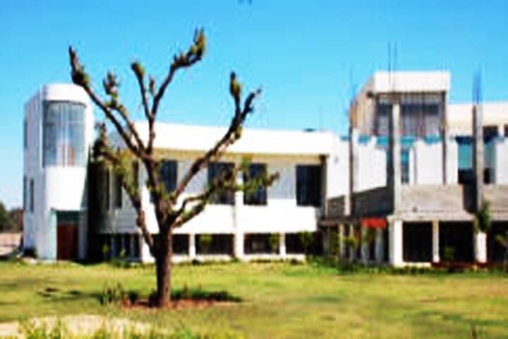 NK Shikshak Prashikshan Mahavidyalaya campus in Jaipur, Rajasthan, India — photo 1