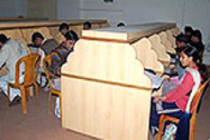 RKSD College of Pharmacy campus in Kaithal, Haryana, India — photo 2