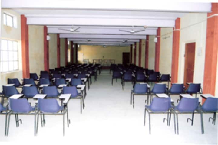 Laxmi Teacher's Training Mahila College campus in Bayana, Rajasthan, India — photo 2