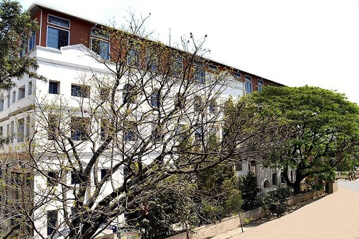 MES Teachers College campus in Bangalore, Karnataka, India — photo 1