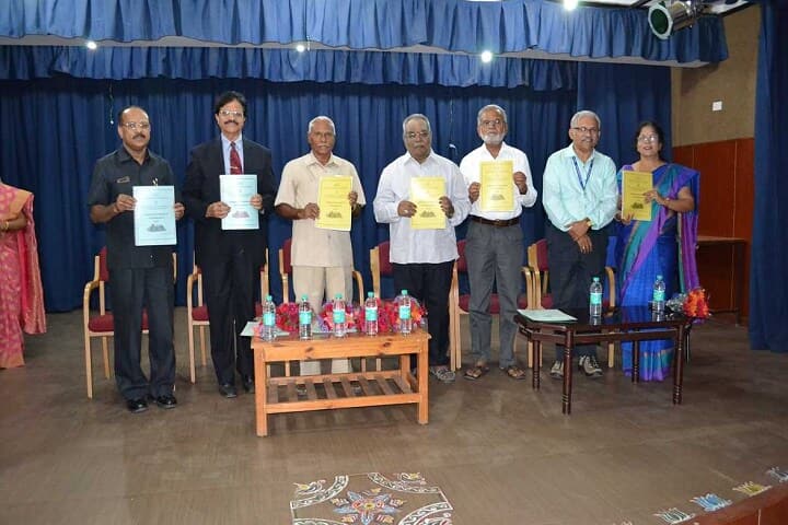 MES Teachers College campus in Bangalore, Karnataka, India — photo 3