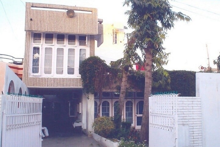 MC Khalsa College of Education campus in Jammu, Jammu and Kashmir, India — photo 1