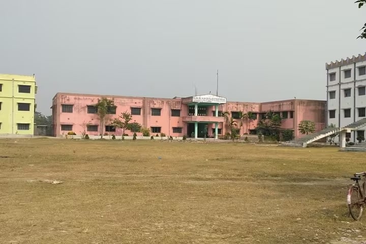 Moulana Abul Kalam Azad College of Education campus in Domkal, West Bengal, India — photo 5