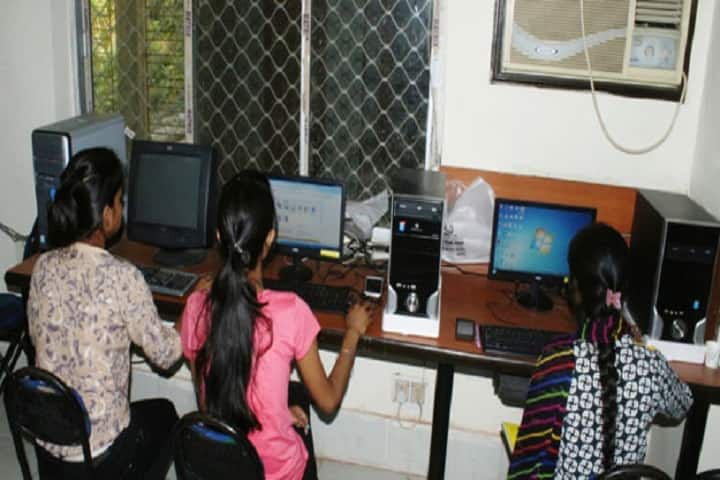 Kamala Devi Sohan Raj Singhvi Jain College of Education campus in Kolkata, West Bengal, India — photo 3