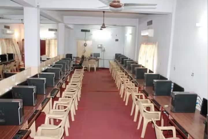Sri Krishnaveni College of Physical Education campus in Vijayawada, Andhra Pradesh, India — photo 4