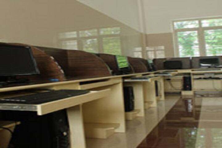 Bharathamatha College of Arts and Science campus in Kozhinjampara, Kerala, India — photo 5
