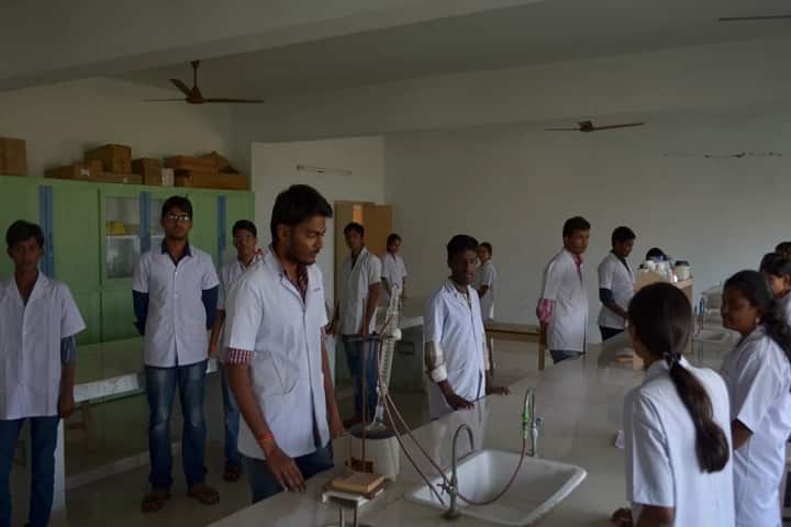 Yalamarty College of Education campus in Visakhapatnam, Andhra Pradesh, India — photo 2