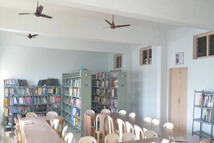 Yalamarty College of Education campus in Visakhapatnam, Andhra Pradesh, India — photo 5