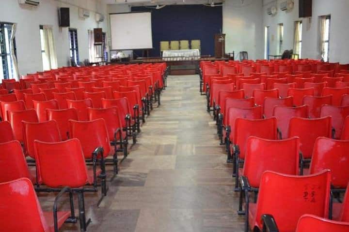 Nesamony Memorial Christian College campus in Marthandam, Tamil Nadu, India — photo 2