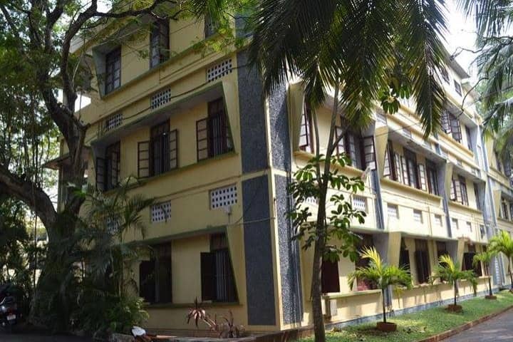 Nesamony Memorial Christian College campus in Marthandam, Tamil Nadu, India — photo 4