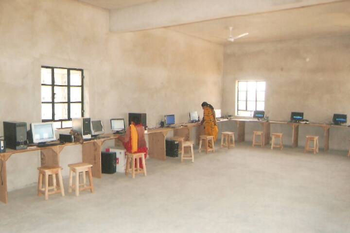 Deendayal TT College campus in Sikar, Rajasthan, India — photo 3