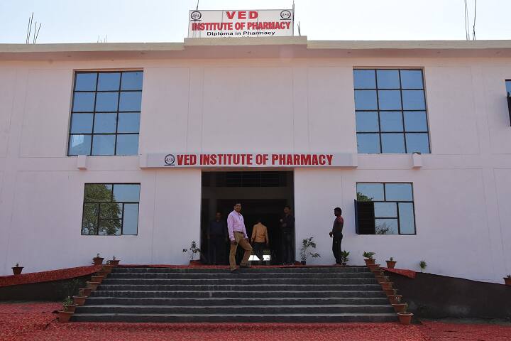Ved Institute of Pharmacy campus in Lucknow, Uttar Pradesh, India — photo 1