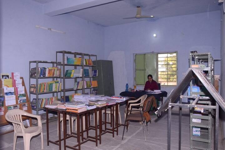 Varun College of Pharmacy campus in Jaipur, Rajasthan, India — photo 6