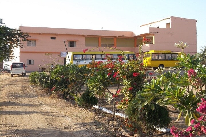 Malwa College of Education campus in Jaysinghpura, Madhya Pradesh, India — photo 1