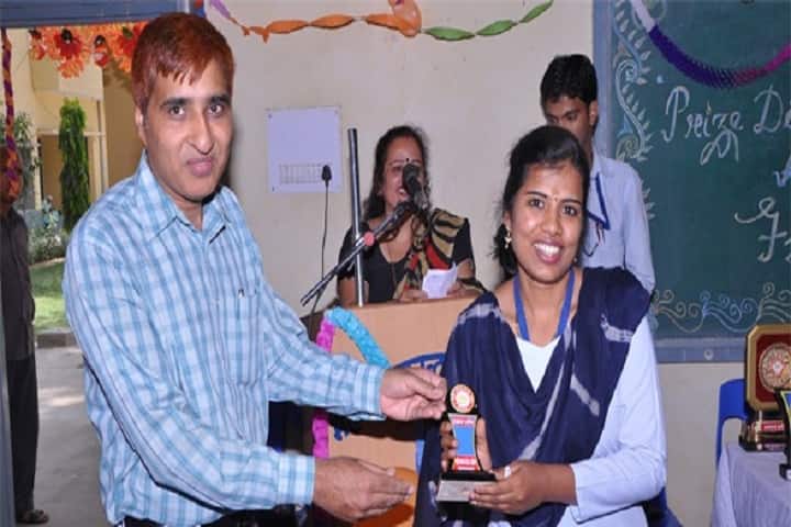 Maharshi Dayanand B Ed College campus in Sri Ganganagar, Rajasthan, India — photo 4