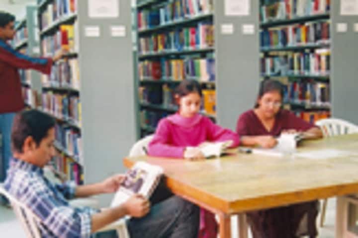 Sri Ganganagar Institute of Pharmaceutical Sciences campus in Sri Ganganagar, Rajasthan, India — photo 3
