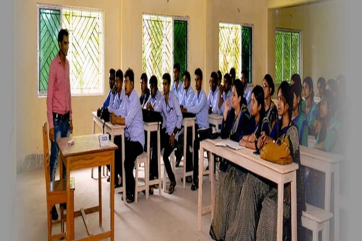 Jagatbandhu Teachers Training Institute campus in Jiaganj, West Bengal, India — photo 2