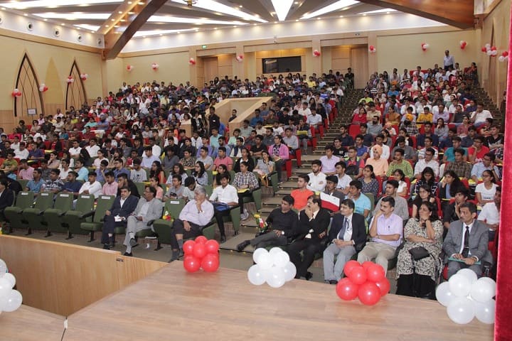 SSPU Pune campus in Pune, Maharashtra, India — photo 4
